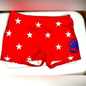 Red freedom feed me fight me shorts size small